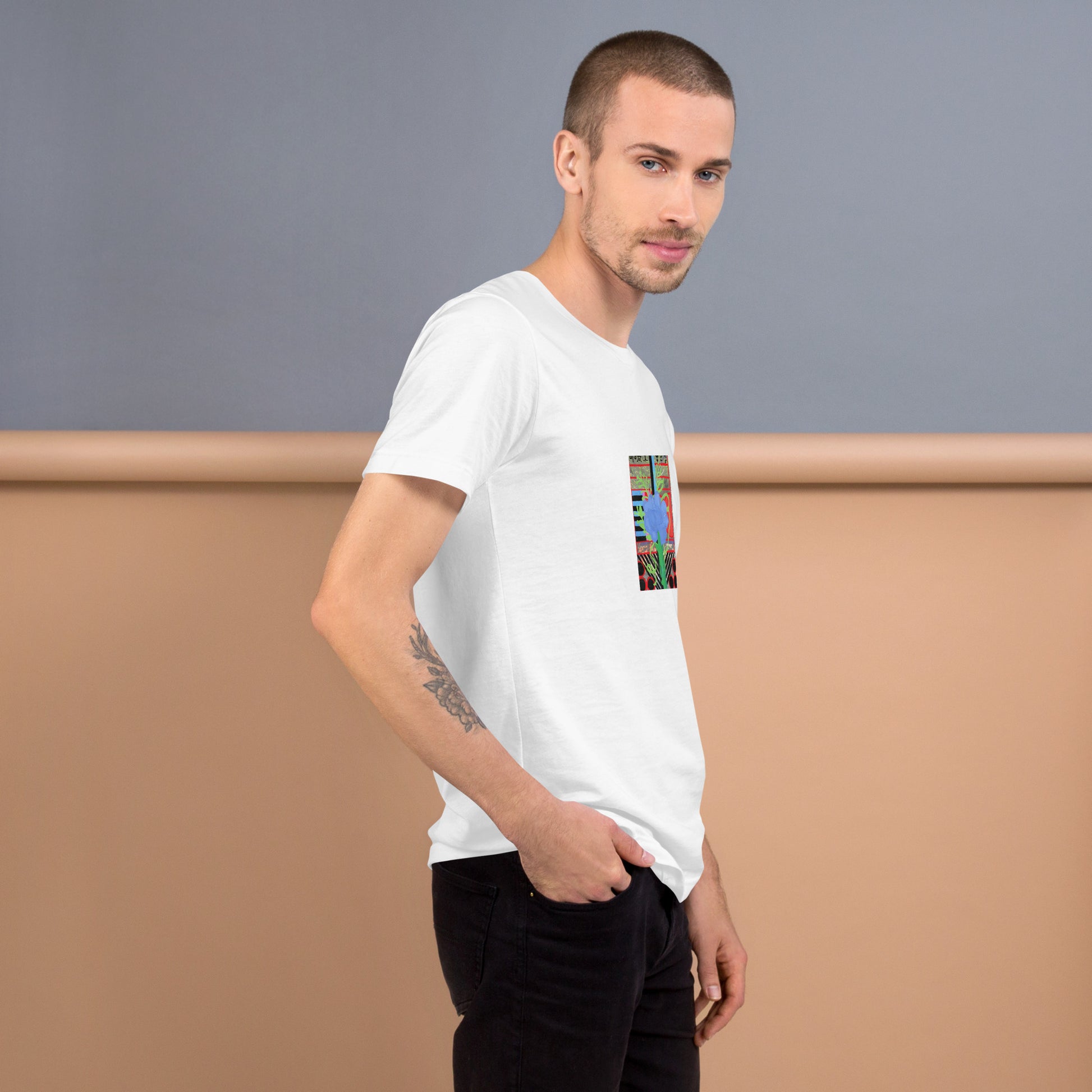 Davis Floral Unisex t-shirt The DEEP Store White XS